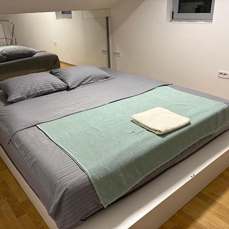 Waterfront Apartments Котор Екстериор снимка
