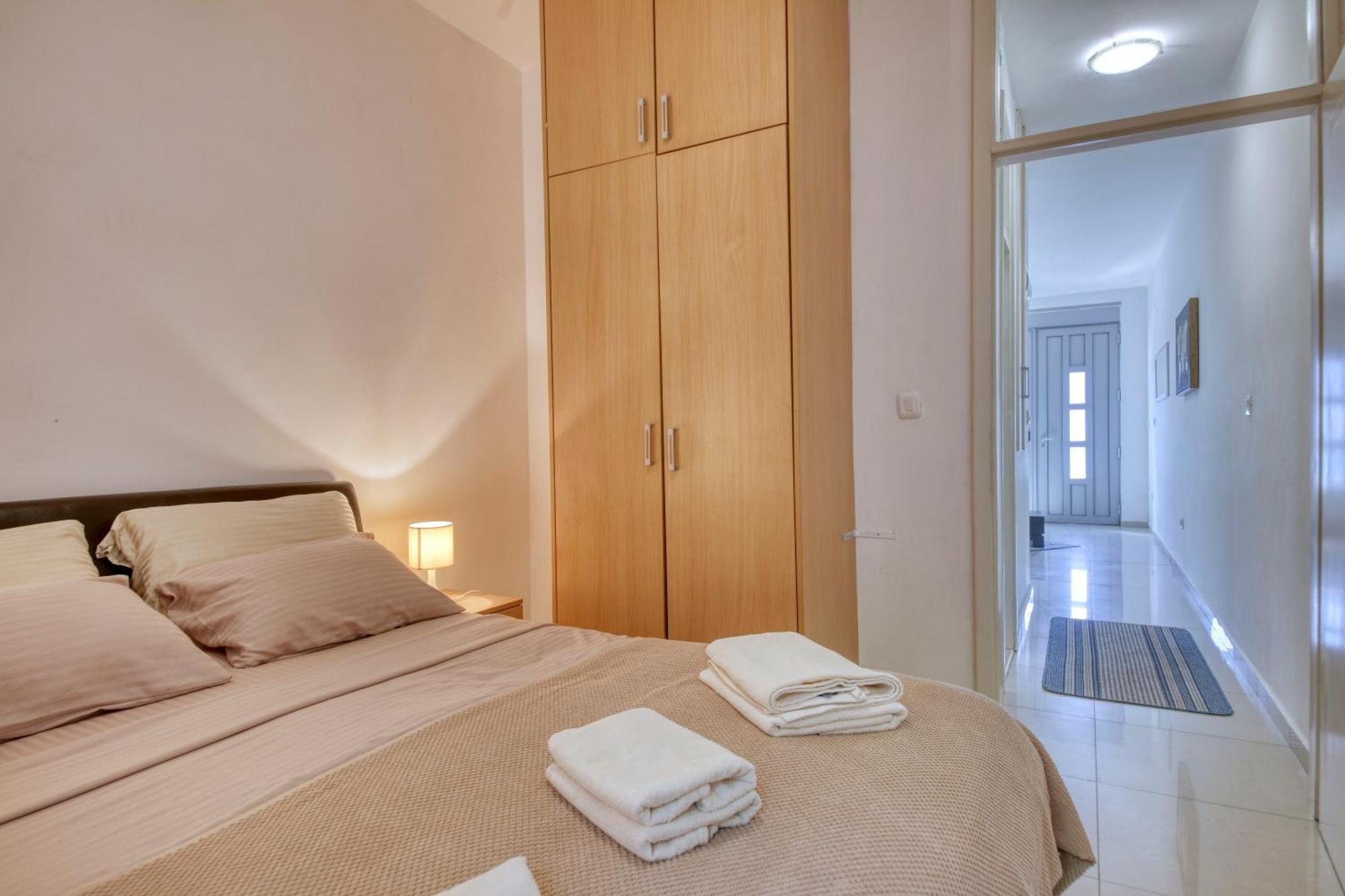 Waterfront Apartments Котор Екстериор снимка