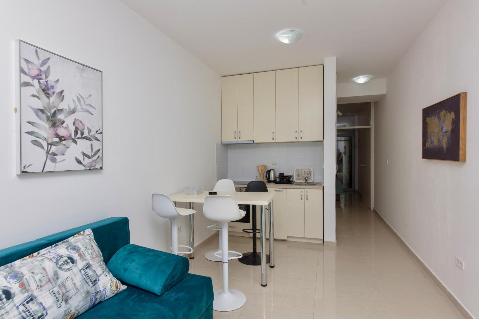 Waterfront Apartments Котор Екстериор снимка
