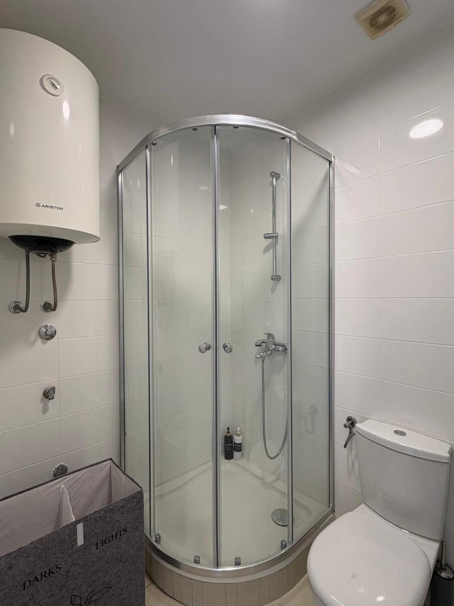 Waterfront Apartments Котор Екстериор снимка